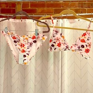 *NEW* Floral & White Scalloped Bikini
